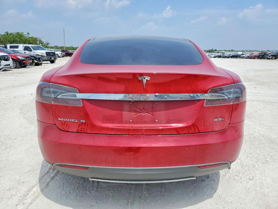 51133946 :رقم المزاد ، 5YJSA1H24FF082259 vin ، 2015 Tesla Model S مزاد بيع