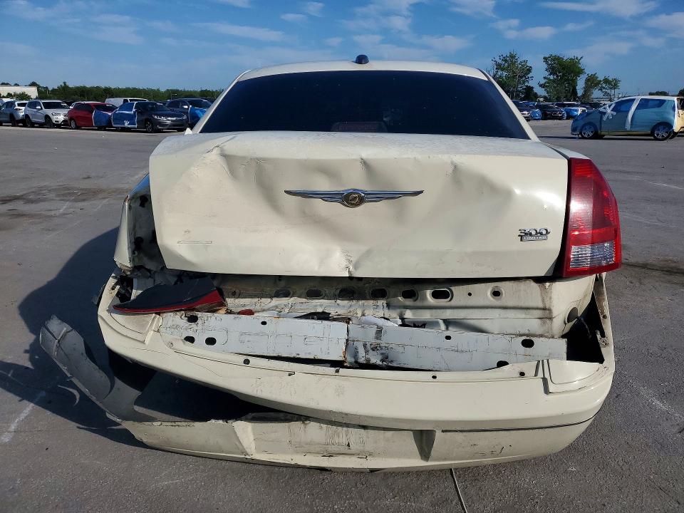 48316156 :رقم المزاد ، 2C3JA53G25H580110 vin ، 2005 Chrysler 300 مزاد بيع