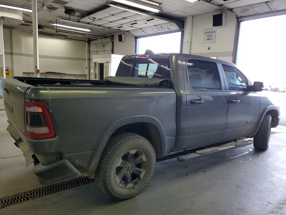 51779306 :رقم المزاد ، 1C6SRFLT5KN557328 vin ، 2019 Ram 1500 مزاد بيع