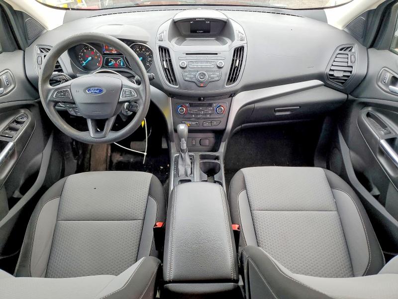 51469976 :رقم المزاد ، 1FMCU9GDXHUD43672 vin ، 2017 Ford Escape مزاد بيع