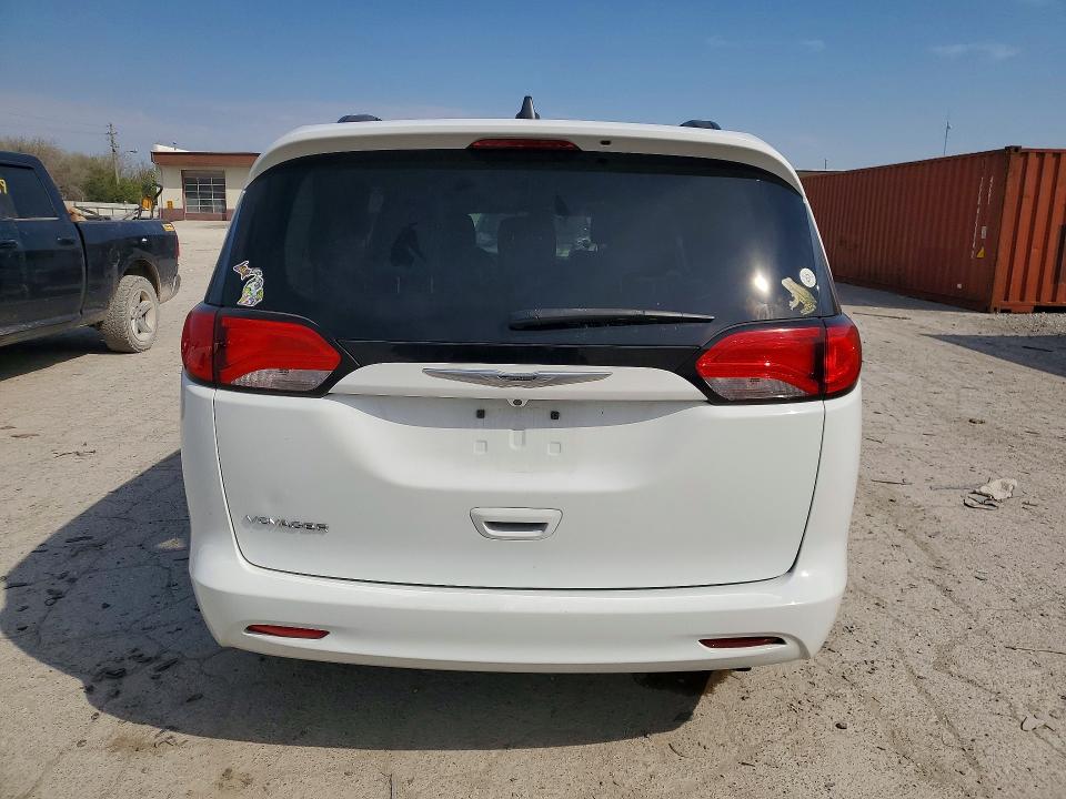 49088146 :رقم المزاد ، 2C4RC1DG8MR506490 vin ، 2021 Chrysler Voyager مزاد بيع
