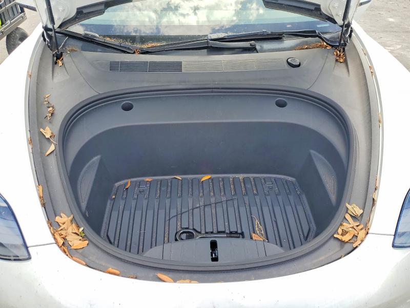 48936956 :رقم المزاد ، 5YJ3E1EA5PF558721 vin ، 2023 Tesla Model 3 مزاد بيع