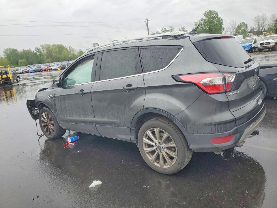 Продажа на аукционе авто 2018 Ford Escape, vin: 1FMCU9J93JUC13033, номер лота: 50933656