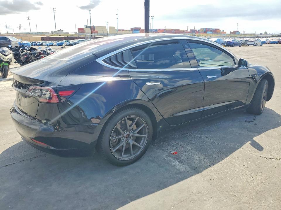 2018 Tesla Model 3 მანქანა იყიდება აუქციონზე, vin: 5YJ3E1EA8JF006654, აუქციონის ნომერი: 47274466