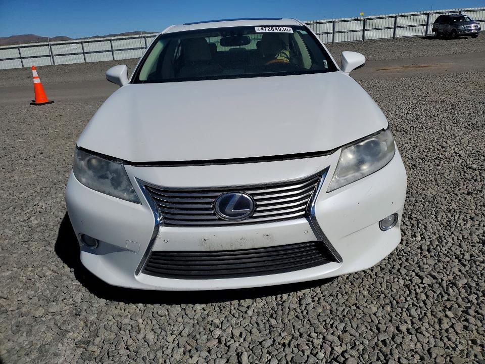 2013 Lexus Es 300h მანქანა იყიდება აუქციონზე, vin: JTHBW1GG2D2012191, აუქციონის ნომერი: 47264936