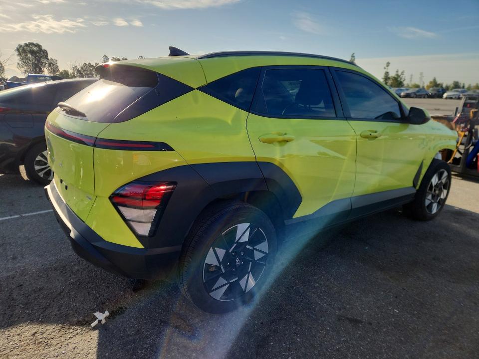 2024 Hyundai Kona მანქანა იყიდება აუქციონზე, vin: KM8HBCAB9RU048533, აუქციონის ნომერი: 46244126