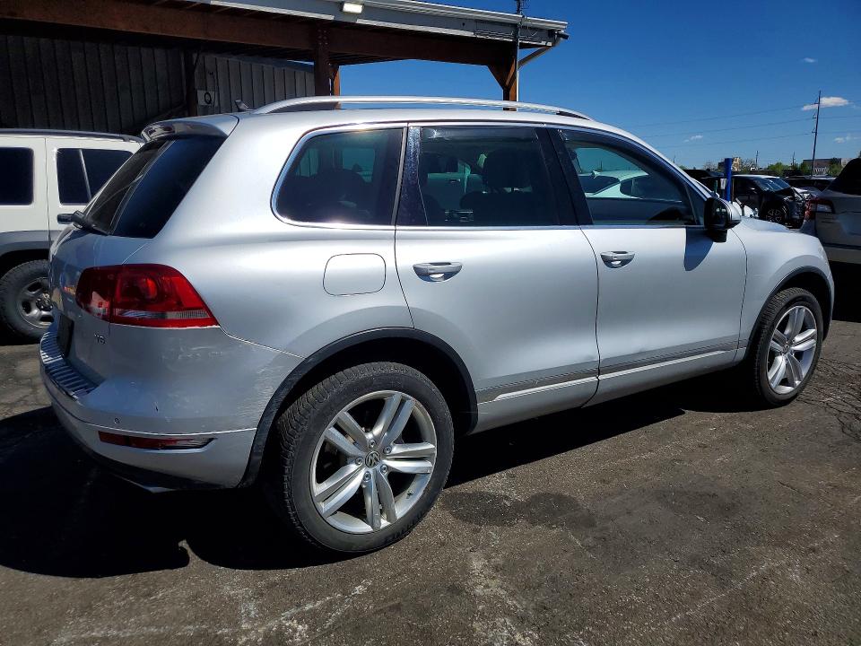 Продажа на аукционе авто 2011 Volkswagen Touareg, vin: WVGFF9BP3BD004929, номер лота: 48678086