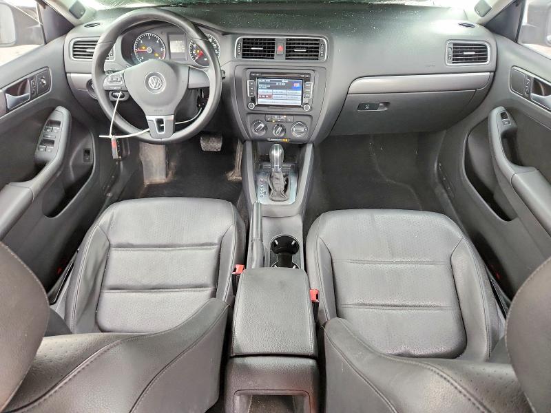 49989646 :رقم المزاد ، 3VWLL7AJ0EM372590 vin ، 2014 Volkswagen Jetta مزاد بيع