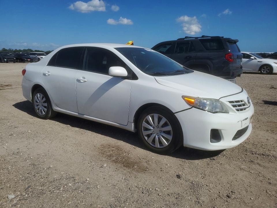 49152286 :رقم المزاد ، 5YFBU4EE0DP174140 vin ، 2013 Toyota Corolla مزاد بيع