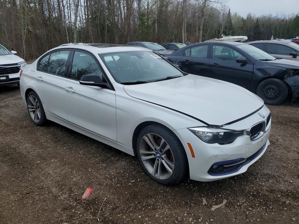51292466 :رقم المزاد ، WBA8E5G56GNT94505 vin ، 2016 Bmw 320 مزاد بيع