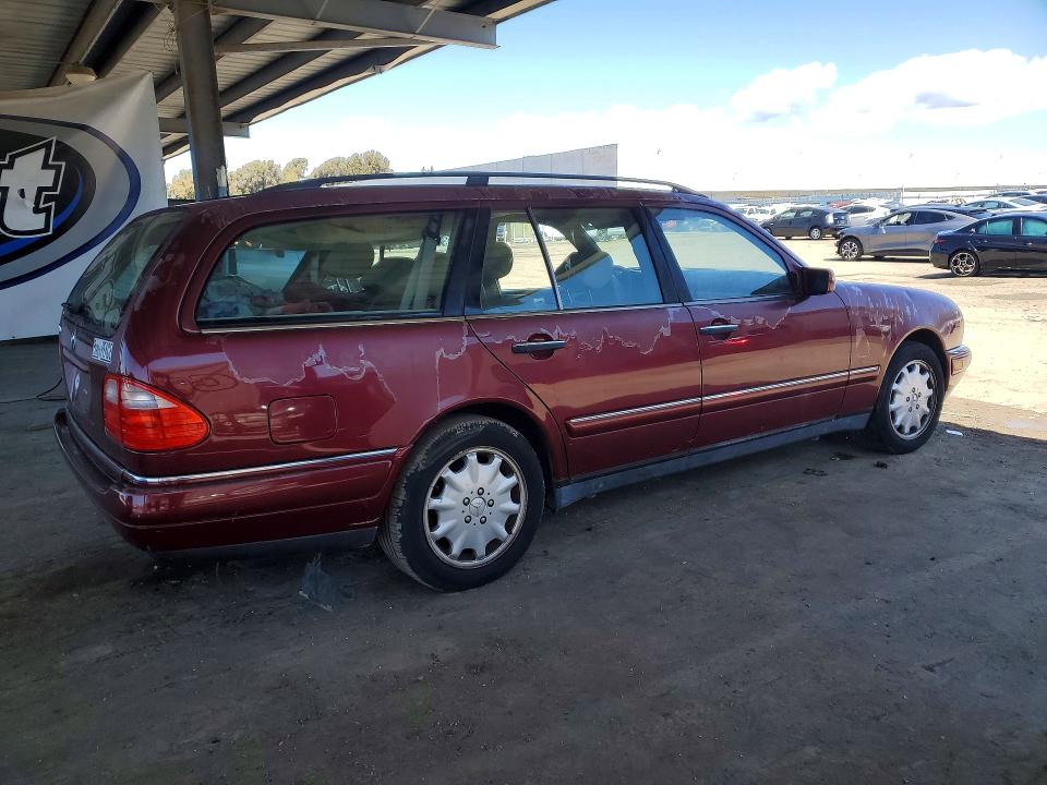 Продажа на аукционе авто 1999 Mercedes-benz E, vin: WDBJH65F0XA902065, номер лота: 51144506