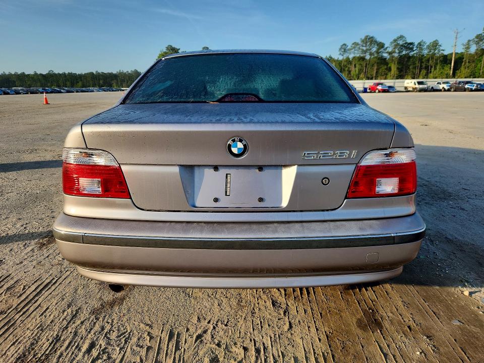 48320736 :رقم المزاد ، WBADM6331XBY27158 vin ، 1999 Bmw 528 مزاد بيع