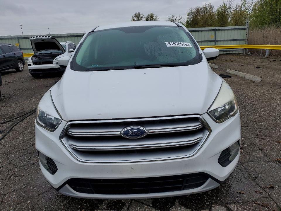 Auction sale of the 2017 Ford Escape, vin: 1FMCU0GD9HUC63386, lot number: 51598676