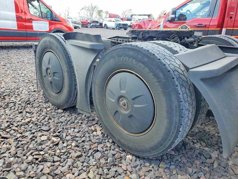 Продажа на аукционе авто 2021 Freigliner Cascadia 126, vin: 1FUJHHDR2MLMA3880, номер лота: 49585866