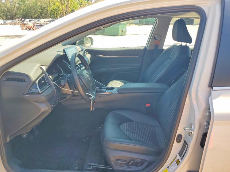 50130376 :رقم المزاد ، 4T1S11AK3NU045327 vin ، 2022 Toyota Camry مزاد بيع