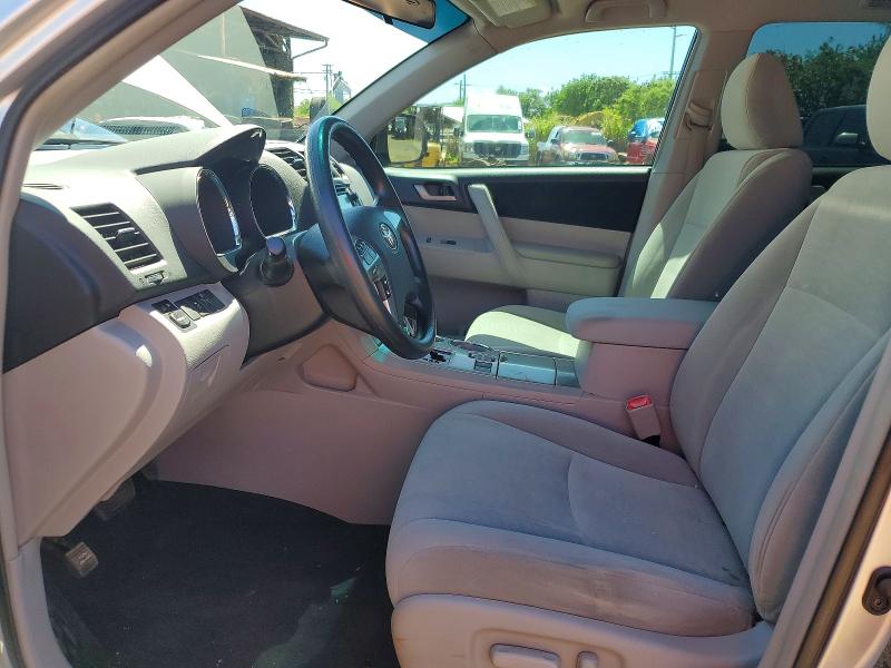 2013 Toyota Highlander მანქანა იყიდება აუქციონზე, vin: 5TDZK3EH1DS107773, აუქციონის ნომერი: 50888156