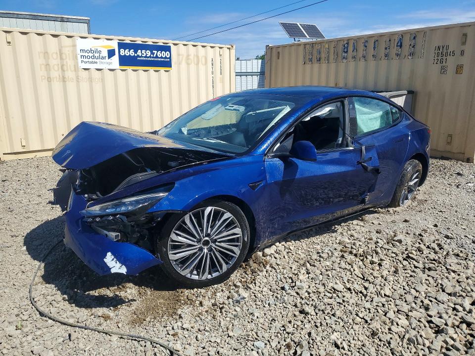 49327756 :رقم المزاد ، 5YJ3E1EB3NF260416 vin ، 2022 Tesla Model 3 مزاد بيع