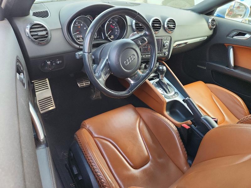48793556 :رقم المزاد ، TRU41AFK8A1017482 vin ، 2010 Audi Tts مزاد بيع