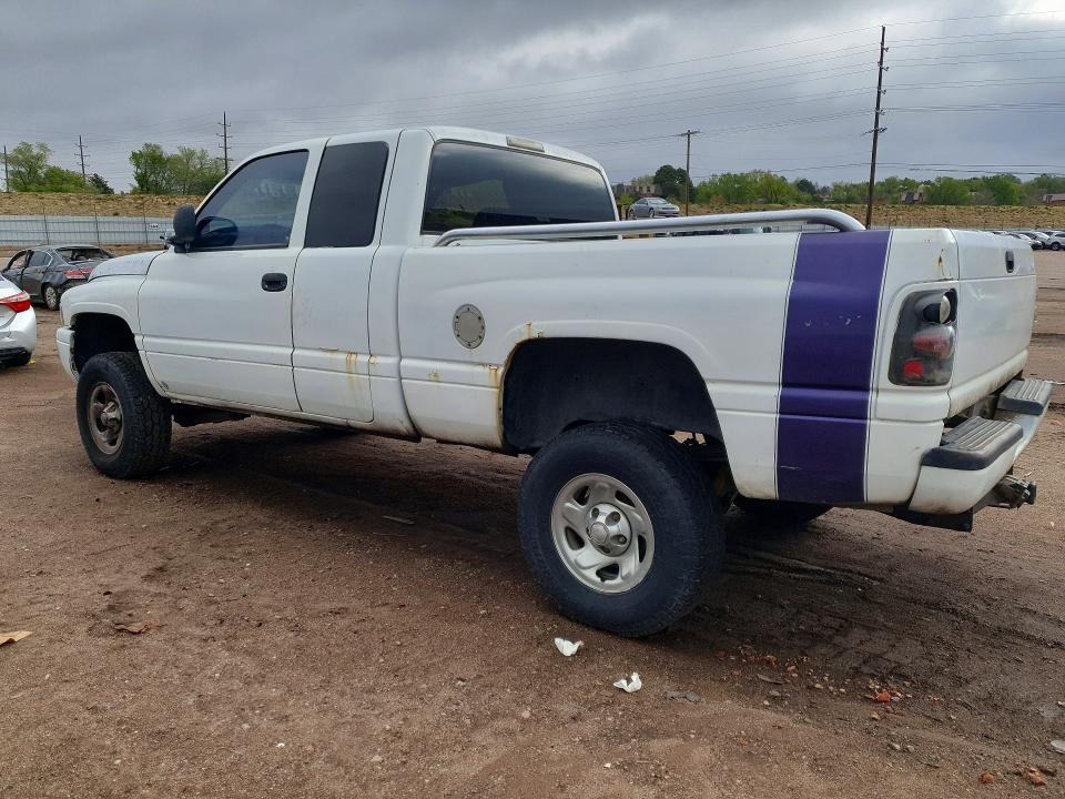 51543446 :رقم المزاد ، 1B7HF13Z9YJ158781 vin ، 2000 Dodge Ram 1500 مزاد بيع