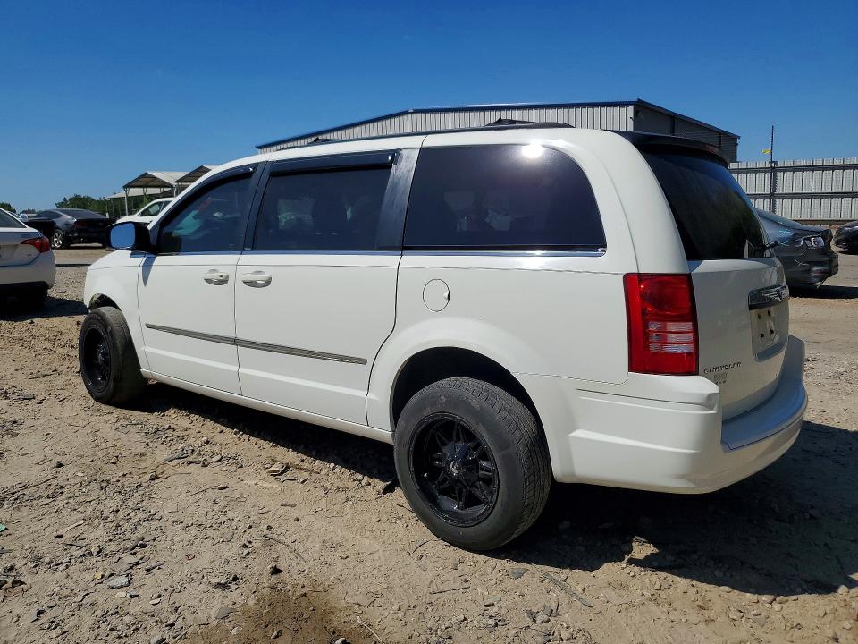 2010 Chrysler Town & Country მანქანა იყიდება აუქციონზე, vin: 2A4RR5D19AR252943, აუქციონის ნომერი: 49827836