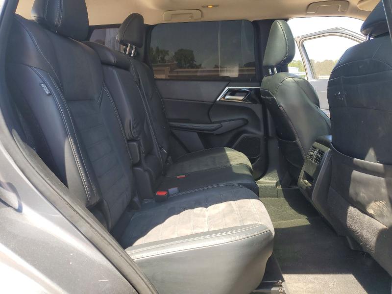 Продажа на аукционе авто 2022 Mitsubishi Outlander, vin: JA4J3UA88NZ016242, номер лота: 49642226