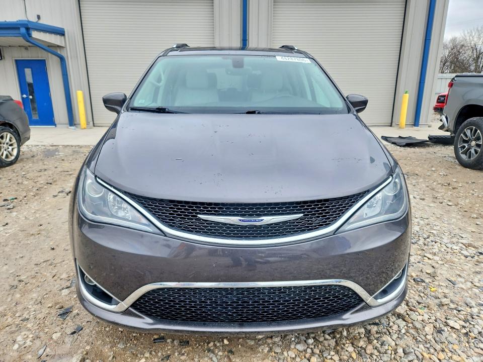 Продаж на аукціоні авто 2017 Chrysler Pacifica, vin: 2C4RC1EG5HR816892, номер лоту: 48287806