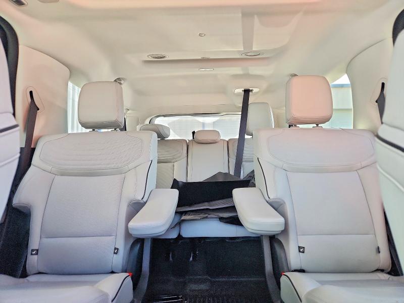 Продаж на аукціоні авто 2025 Ford Expedition, vin: 1FMJK1MG5SEA77752, номер лоту: 48733166