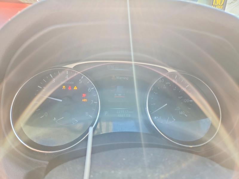 48979386 :رقم المزاد ، 5N1AT2MV6FC926712 vin ، 2015 Nissan Rogue مزاد بيع