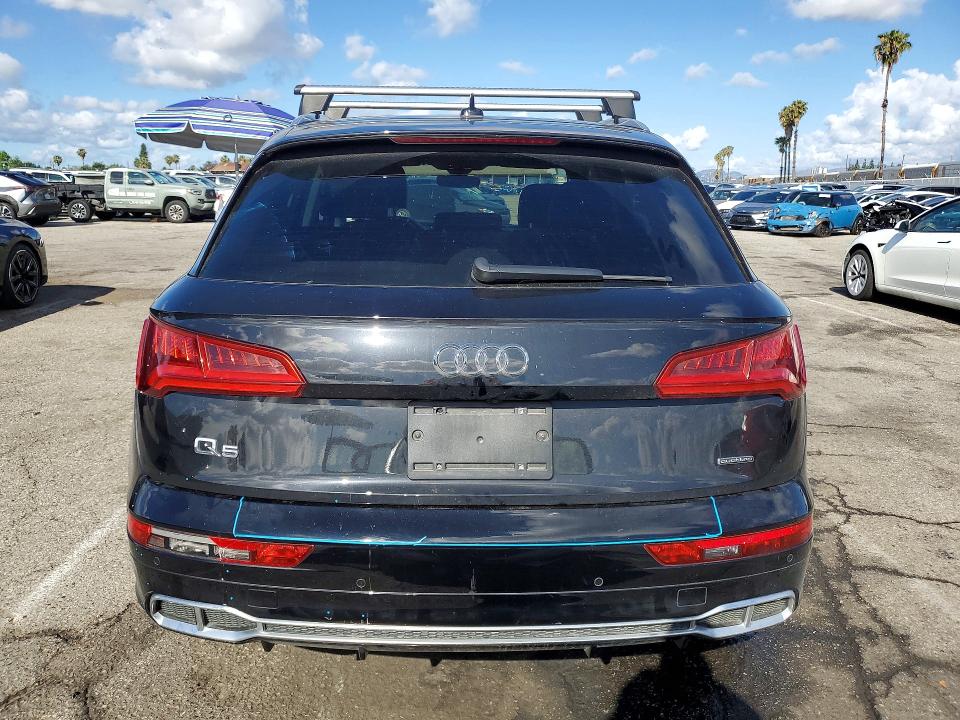 49450416 :رقم المزاد ، WA1E2AFY1L2070077 vin ، 2020 Audi Q5 E مزاد بيع