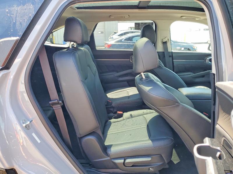 50257536 :رقم المزاد ، 5XYRK4LF7NG133932 vin ، 2022 Kia Sorento مزاد بيع