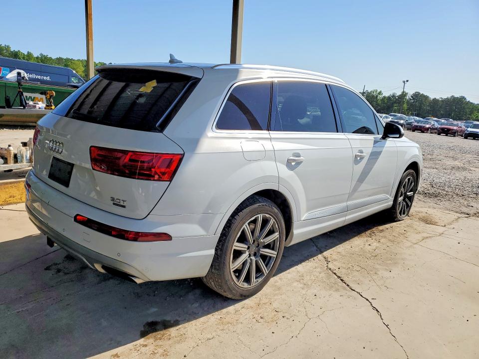 50458936 :رقم المزاد ، WA1LAAF73HD021931 vin ، 2017 Audi Q7 مزاد بيع