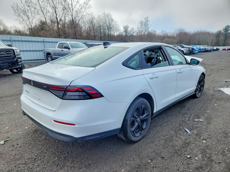 2025 Honda Accord მანქანა იყიდება აუქციონზე, vin: 1HGCY1F4XSA005341, აუქციონის ნომერი: 50098626