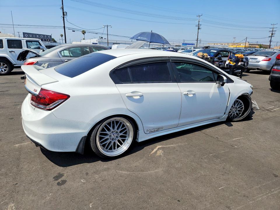 2015 Honda Civic მანქანა იყიდება აუქციონზე, vin: 2HGFB6E59FH709477, აუქციონის ნომერი: 52046366
