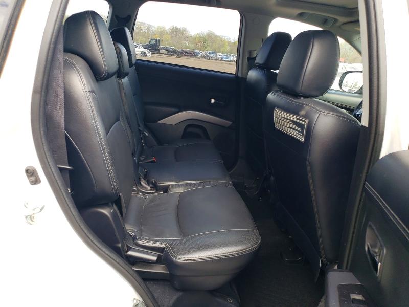 50242986 :رقم المزاد ، JA4JT5AX0AZ005016 vin ، 2010 Mitsubishi Outlander مزاد بيع