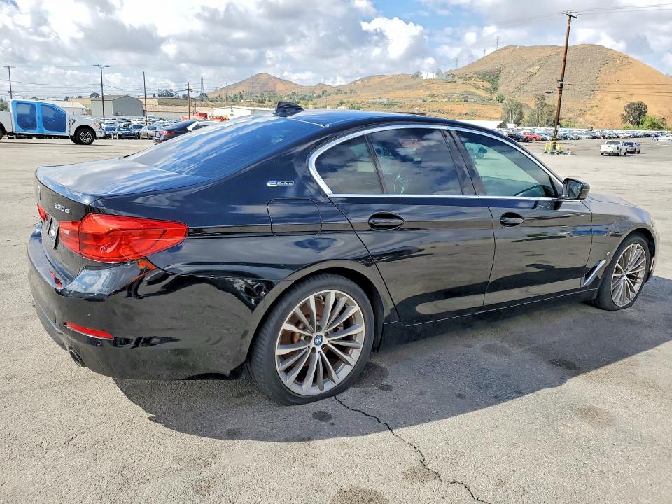 Продажа на аукционе авто 2019 Bmw 530e, vin: WBAJA9C53KB393607, номер лота: 77793485
