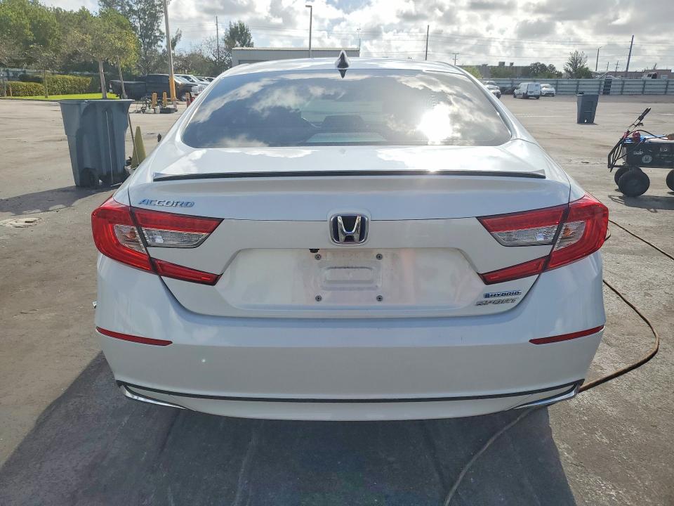 Продажа на аукционе авто 2022 Honda Accord, vin: 1HGCV3F2XNA041005, номер лота: 48866696