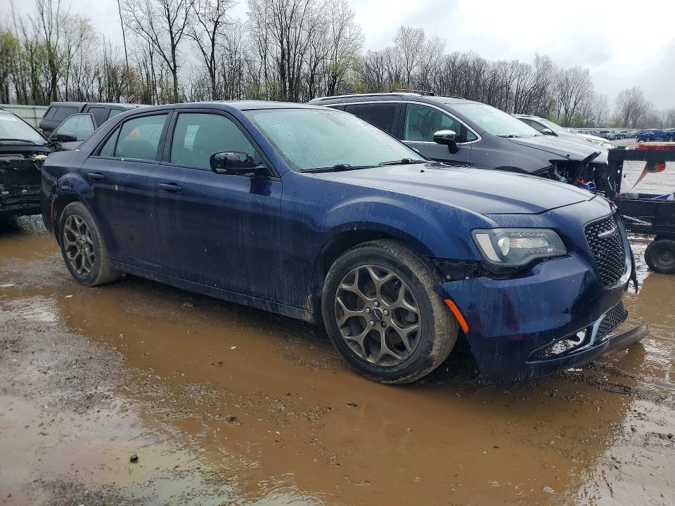 49773766 :رقم المزاد ، 2C3CCAGG5FH787095 vin ، 2015 Chrysler 300 مزاد بيع