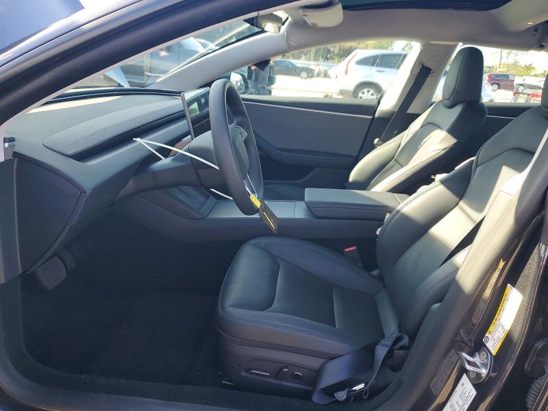 49665846 :رقم المزاد ، 5YJ3E1EA6SF078972 vin ، 2025 Tesla Model 3 مزاد بيع