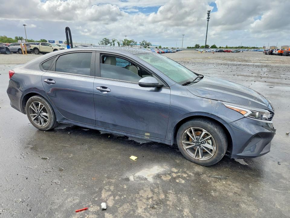 Продажа на аукционе авто 2023 Kia Forte, vin: 3KPF24AD3PE619528, номер лота: 49095736
