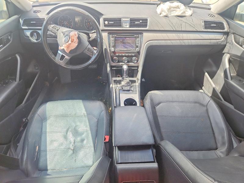 48658936 :رقم المزاد ، 1VWBS7A36FC066478 vin ، 2015 Volkswagen Passat مزاد بيع