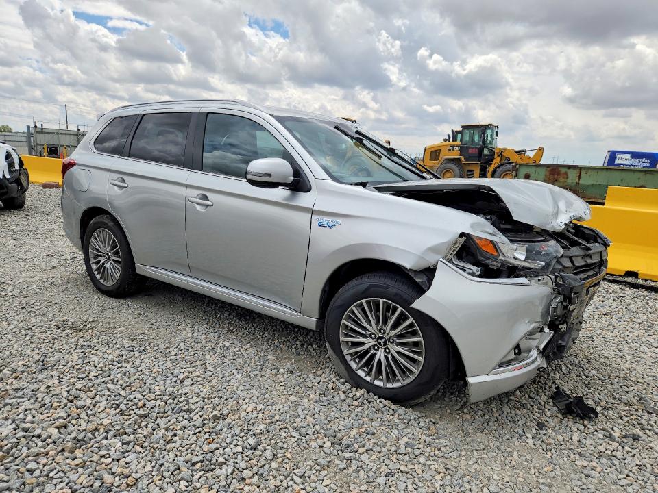 51546206 :رقم المزاد ، JA4J2VA70NZ057058 vin ، 2022 Mitsubishi Outlander مزاد بيع
