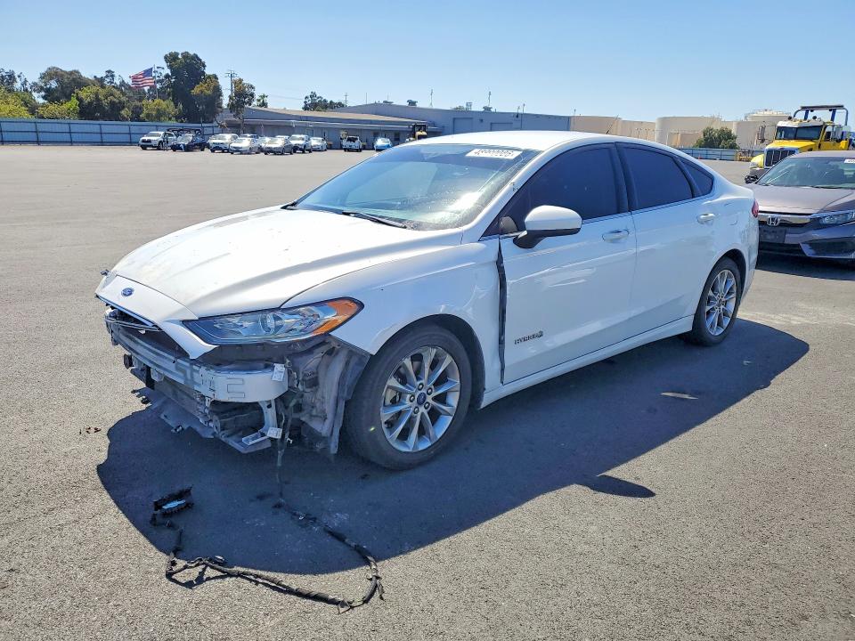Продаж на аукціоні авто 2017 Ford Fusion, vin: 3FA6P0LU5HR314457, номер лоту: 48990086
