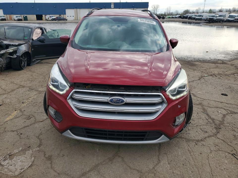 50645046 :رقم المزاد ، 1FMCU0G99HUB28680 vin ، 2017 Ford Escape مزاد بيع
