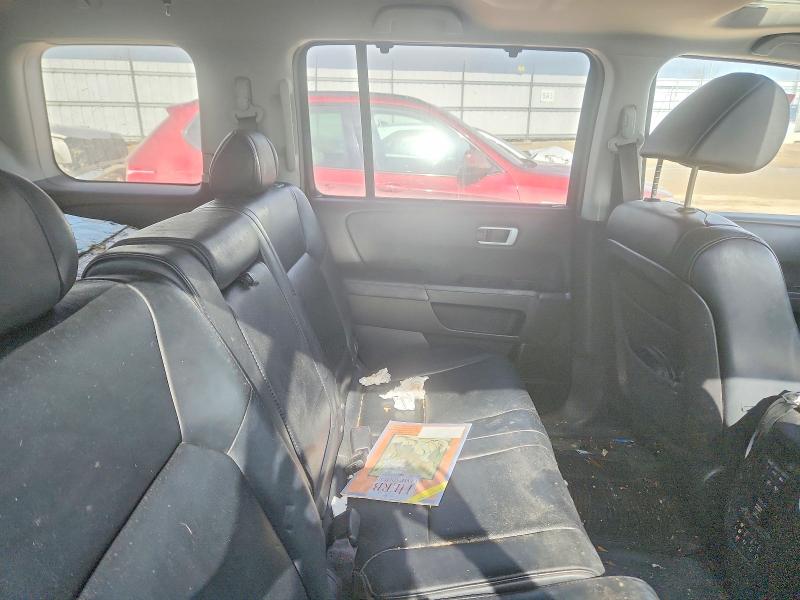 50485126 :رقم المزاد ، 5FNYF4H98AB504200 vin ، 2010 Honda Pilot مزاد بيع