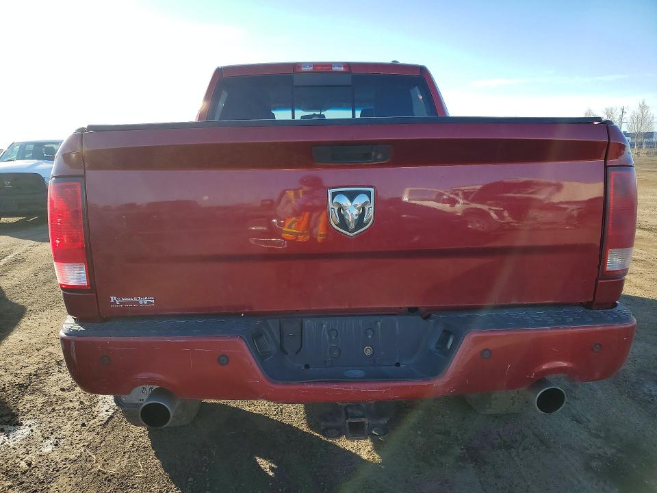 50820266 :رقم المزاد ، 1D7RV1CT7BS581613 vin ، 2011 Dodge Ram 1500 مزاد بيع