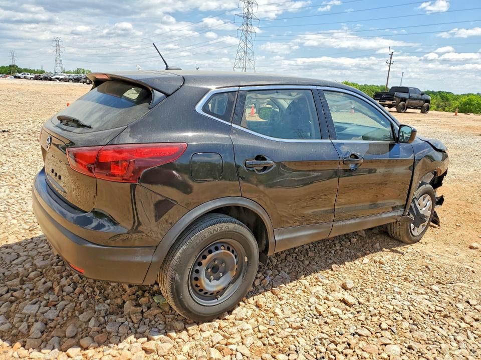 50606476 :رقم المزاد ، JN1BJ1CP7KW239326 vin ، 2019 Nissan Rogue Sport مزاد بيع