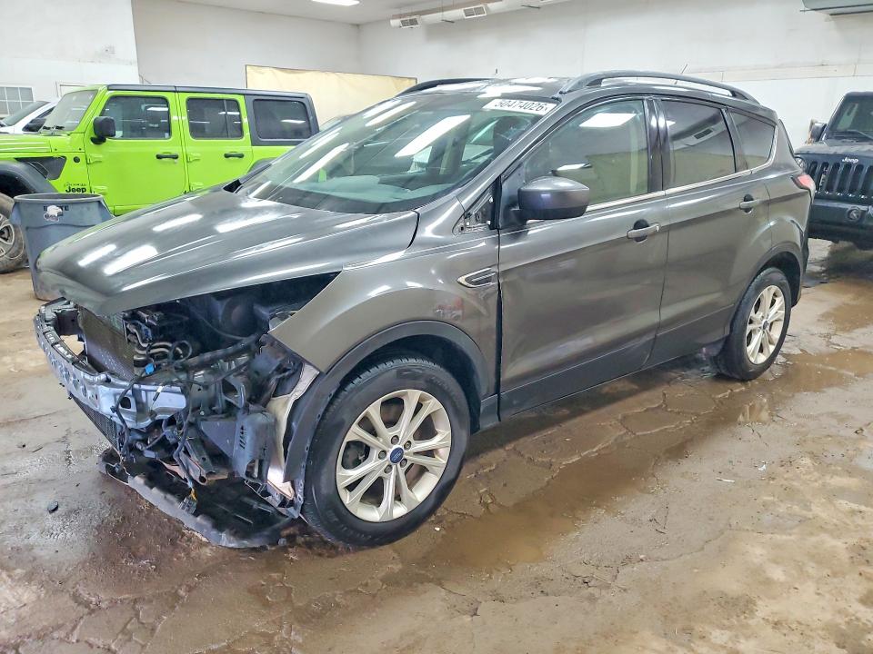 2018 Ford Escape მანქანა იყიდება აუქციონზე, vin: 1FMCU9GD5JUD43133, აუქციონის ნომერი: 50474026