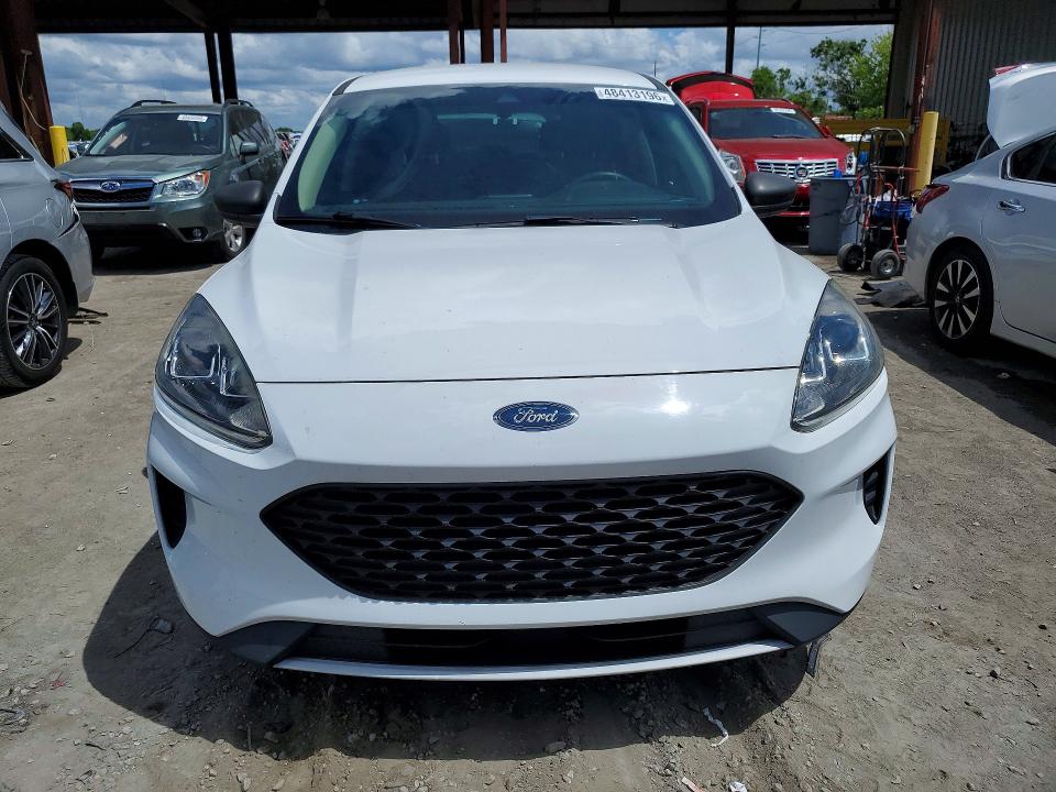 2020 Ford Escape მანქანა იყიდება აუქციონზე, vin: 1FMCU0F69LUB95294, აუქციონის ნომერი: 48413196