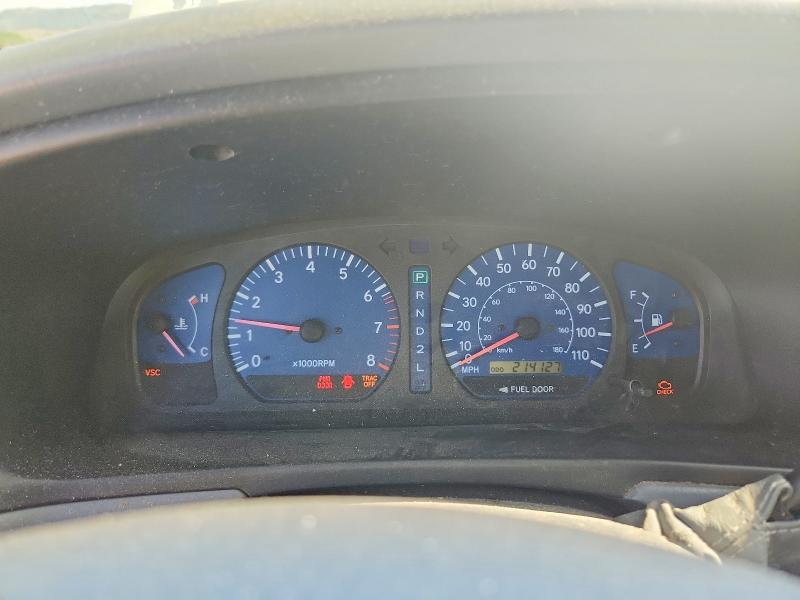 49633176 :رقم المزاد ، 4T3ZF13C92U469829 vin ، 2002 Toyota Sienna مزاد بيع
