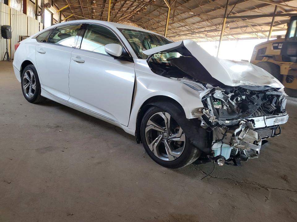 51009756 :رقم المزاد ، 1HGCV1F46JA268109 vin ، 2018 Honda Accord مزاد بيع
